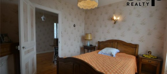 Apartamento de 13 divisões em Merlines, France N.º 99147 6