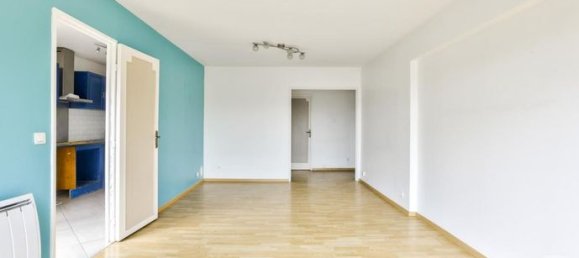 3 bedrooms Apartment in Livry-Gargan, France No. 303882 6