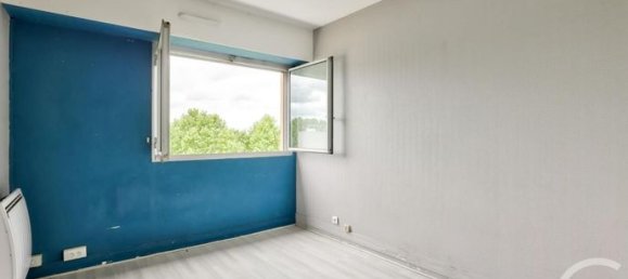 3 bedrooms Apartment in Livry-Gargan, France No. 303882 9