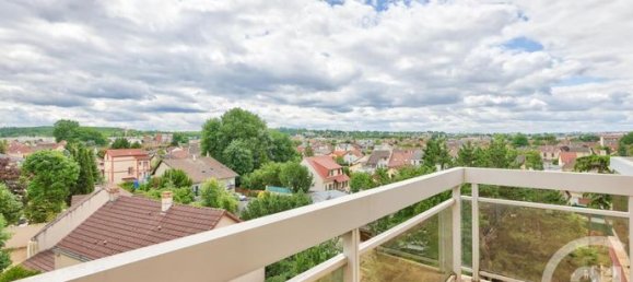 3 bedrooms Apartment in Livry-Gargan, France No. 303882 5