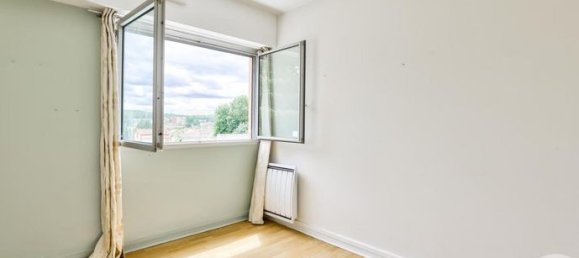 3 bedrooms Apartment in Livry-Gargan, France No. 303882 14