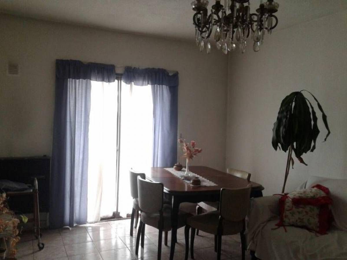 3 Schlafzimmer Wohnung in Avellaneda, Argentina, Nr. 51177