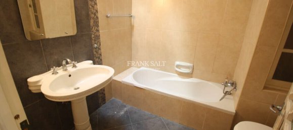 Casa de 3 dormitorios en Zebbug, Malta No. 3316 21