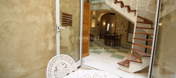 Casa de 3 dormitorios en Zebbug, Malta No. 3316 2