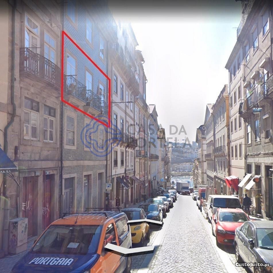 Офис 112м² в Порту, Португалия № 47805