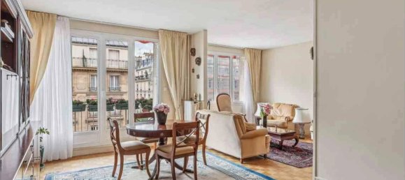 2 bedrooms Apartment in Paris, France No. 285159 2