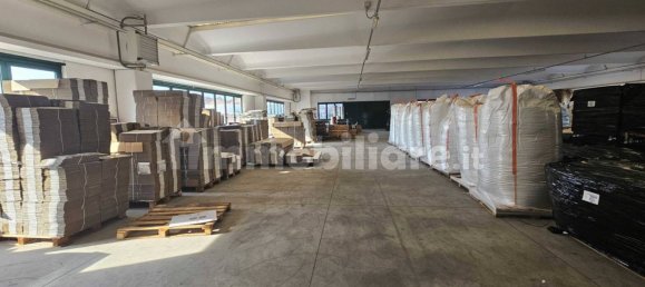 2 rooms Warehouse in Gallarate, Italy No. 260726 15