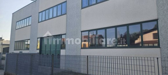 2 rooms Warehouse in Gallarate, Italy No. 260726 4