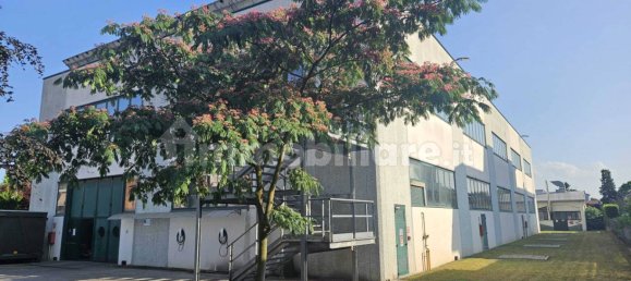 2 rooms Warehouse in Gallarate, Italy No. 260726 3