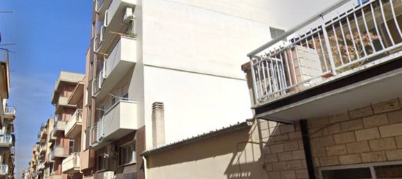 Apartamento de 5 habitaciónes en Lavello, Italy No. 97649 2