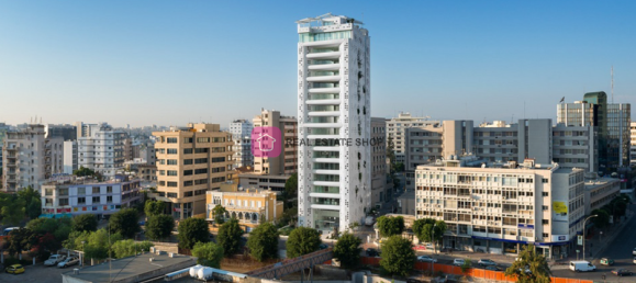 Apartamento de 4 dormitorios en Nicosia, Cyprus No. 18382 6
