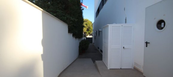 3 Schlafzimmer Villa in Marbella, Spain, Nr. 57673 25