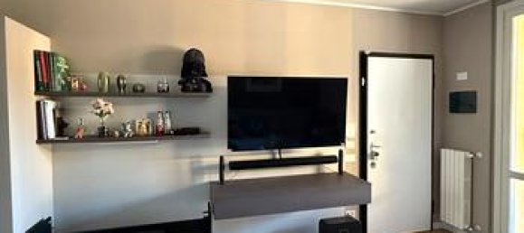 Apartamento de 3 divisões em Crema, Italy N.º 286525 2