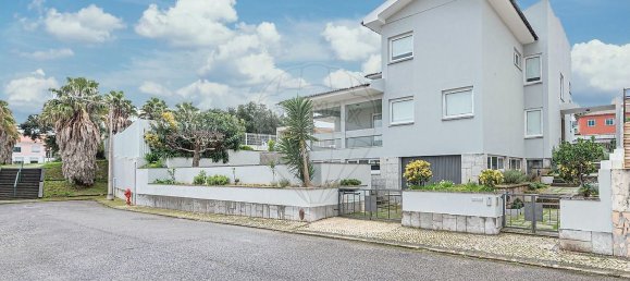 4 bedrooms House in Loures, Portugal No. 46396 37