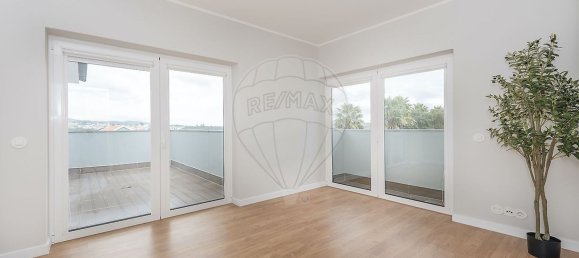 4 bedrooms House in Loures, Portugal No. 46396 19