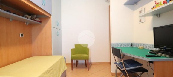 Квартира с 2 спальнями в Торторето, Италия № 371377 9