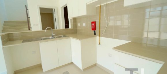 3 bedrooms Townhouse in Town Square, UAE No. 94577 4