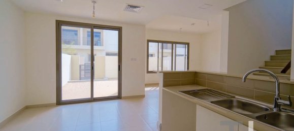 3 bedrooms Townhouse in Town Square, UAE No. 94577 5