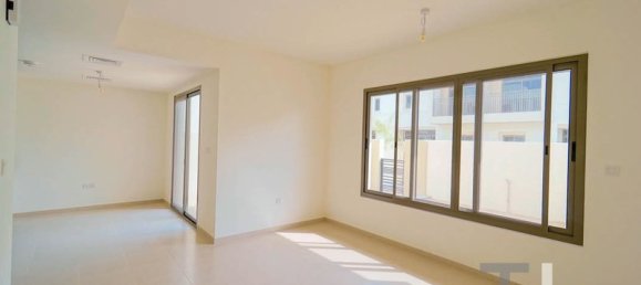 3 bedrooms Townhouse in Town Square, UAE No. 94577 6