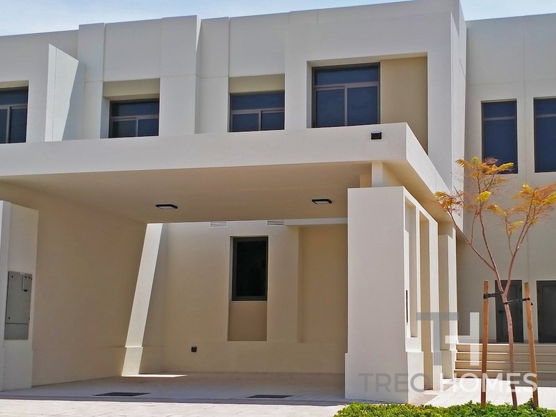 3 bedrooms Townhouse in Town Square, UAE No. 94577
