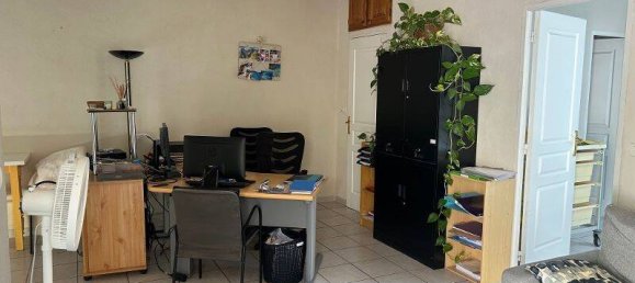 Studio in Pertuis, France No. 360908 6