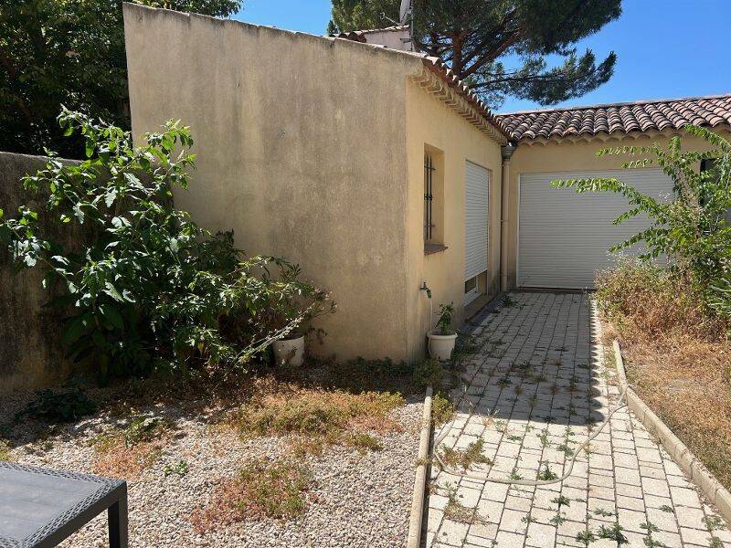 Studio in Pertuis, France No. 360908