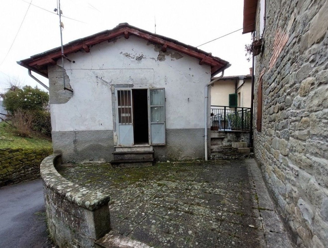 3غرفة مستودع في Arezzo, Italy رقم 207309