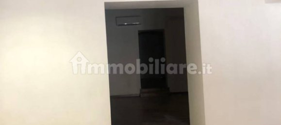 2-Zimmer Gewerbliche Immobilie in Terni, Italy, Nr. 50291 4