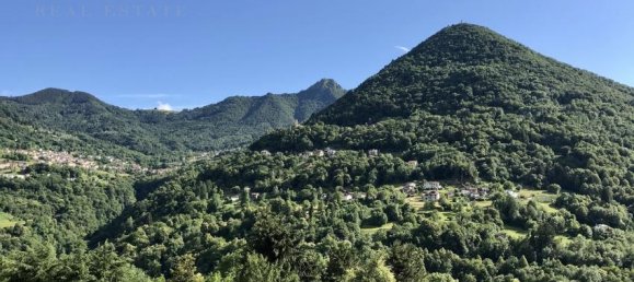 4 chambres Villa à Dizzasco, Italy No. 81647 2