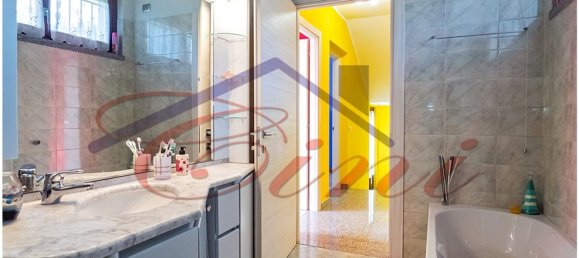 4 rooms Villa in Lecco, Italy No. 63789 21