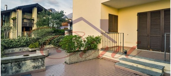 4 rooms Villa in Lecco, Italy No. 63789 16