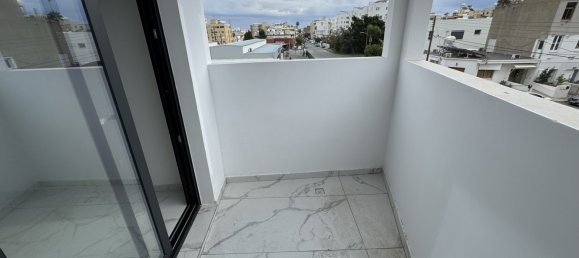 3 Schlafzimmer Wohnung in Larnaca, Zypern, Nr. 174131 23