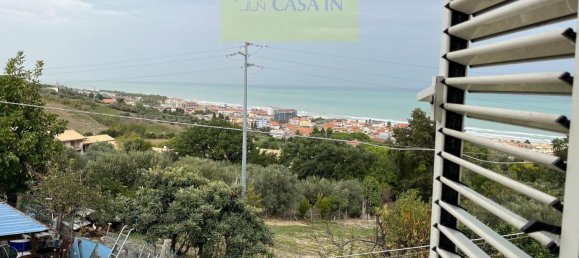 12 rooms House in Silvi, Italy No. 23299 2