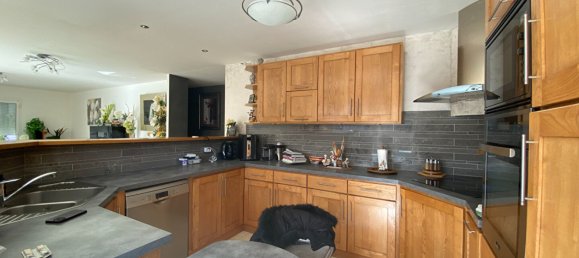 2 bedrooms House in Notre-Dame-d'Oe, France No. 154897 5