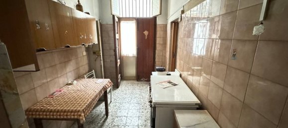 3 rooms Apartment in Barletta, Italy No. 23454 8