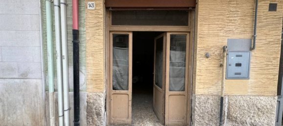 3 rooms Apartment in Barletta, Italy No. 23454 2