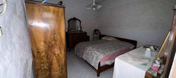 3 rooms Apartment in Barletta, Italy No. 23454 17