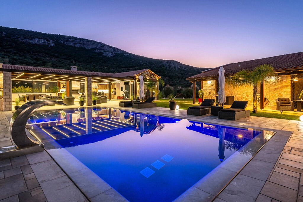 Villa de 4 dormitorios en Nafplio, Greece No. 53758