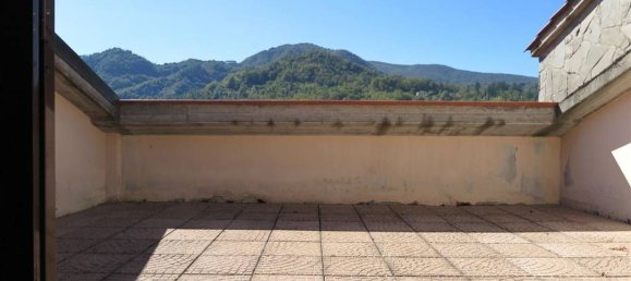 9 rooms Villa in Aulla, Italy No. 251216 6