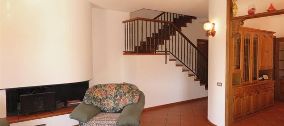 9 rooms Villa in Aulla, Italy No. 251216 14