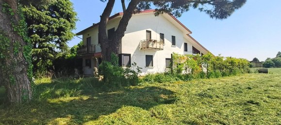 6 bedrooms Villa in Vicenza, Italy No. 328057 6
