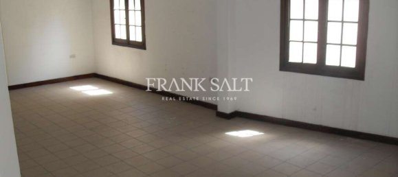 Tienda en Mosta, Malta 133 m² No. 12909 10