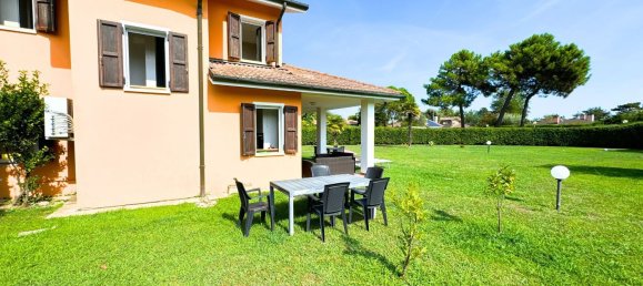 3 bedrooms Villa in Rosolina, Italy No. 321923 4