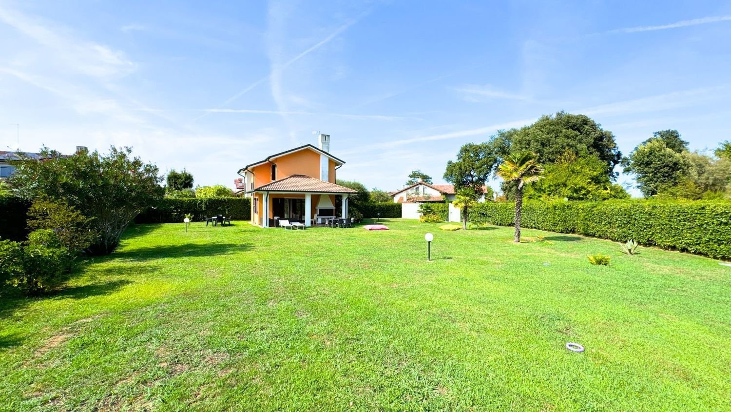 3 bedrooms Villa in Rosolina, Italy No. 321923