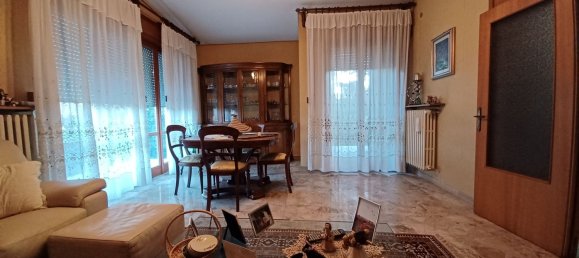 6 rooms Apartment in Rimini, Italy No. 207802 10