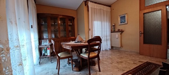 6 rooms Apartment in Rimini, Italy No. 207802 9
