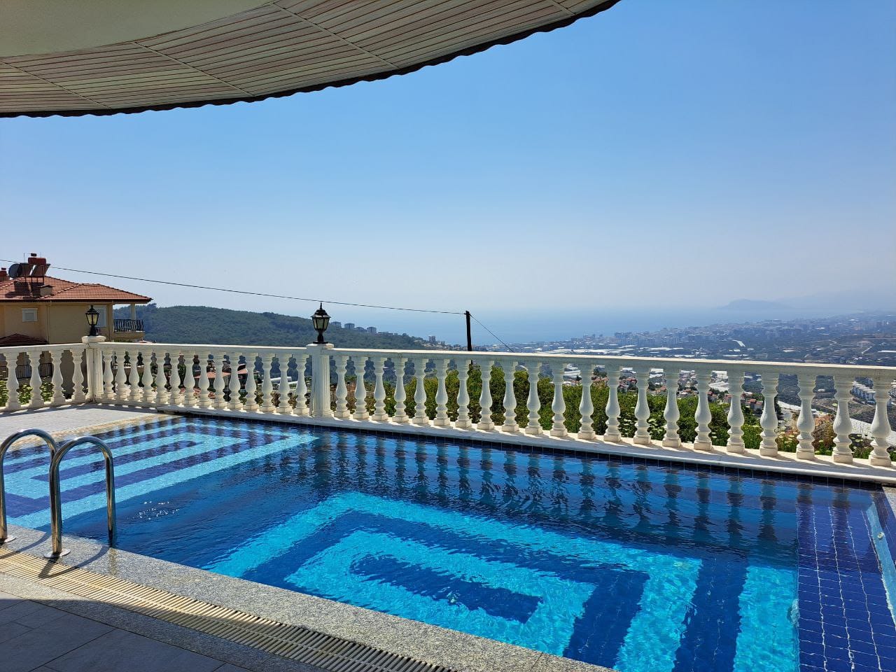 Villa de 3+1 en Alanya, Turkey No. 49059