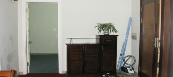 3 bedrooms Apartment in Tay Ho, Vietnam No. 6124 2