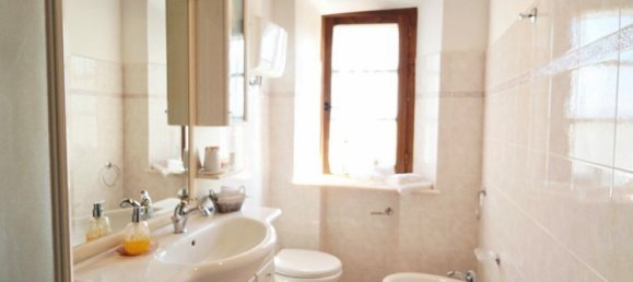 3 bedrooms House in Sinalunga, Italy No. 323228 18