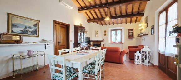 3 bedrooms House in Sinalunga, Italy No. 323228 14